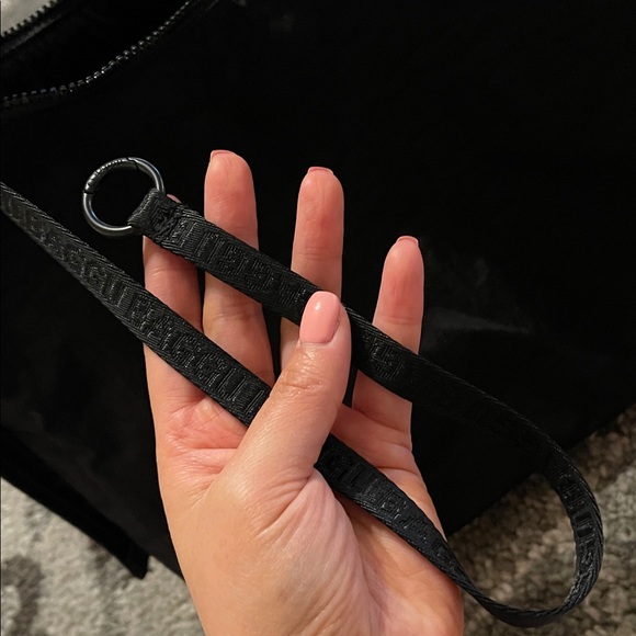 Baggu Black Nylon Shoulder Bag - Picture 14 of 16